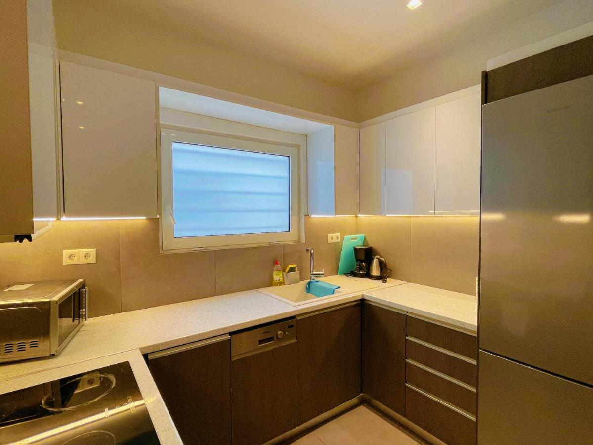 Wsd Hera Luxury Stylish 2Bd Apt With City View Balcony Near Merto Atény Exteriér fotografie